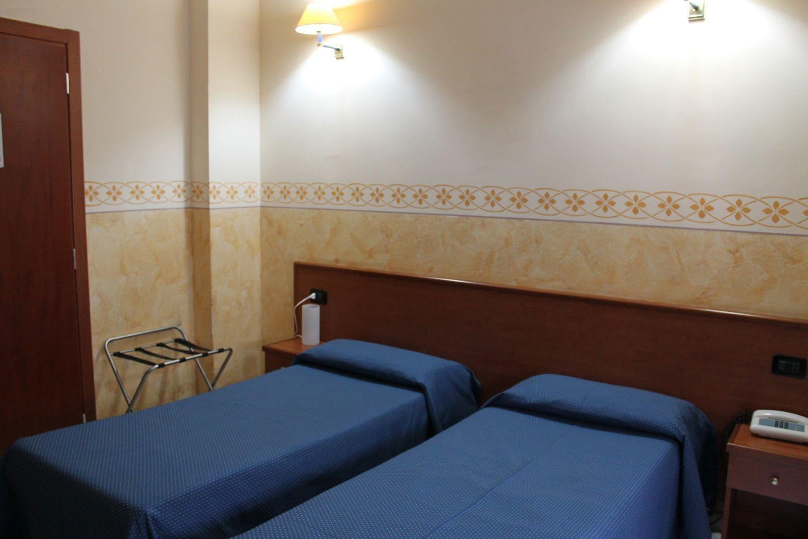 Hotel Lungomare Reggio de Calabre Extérieur photo
