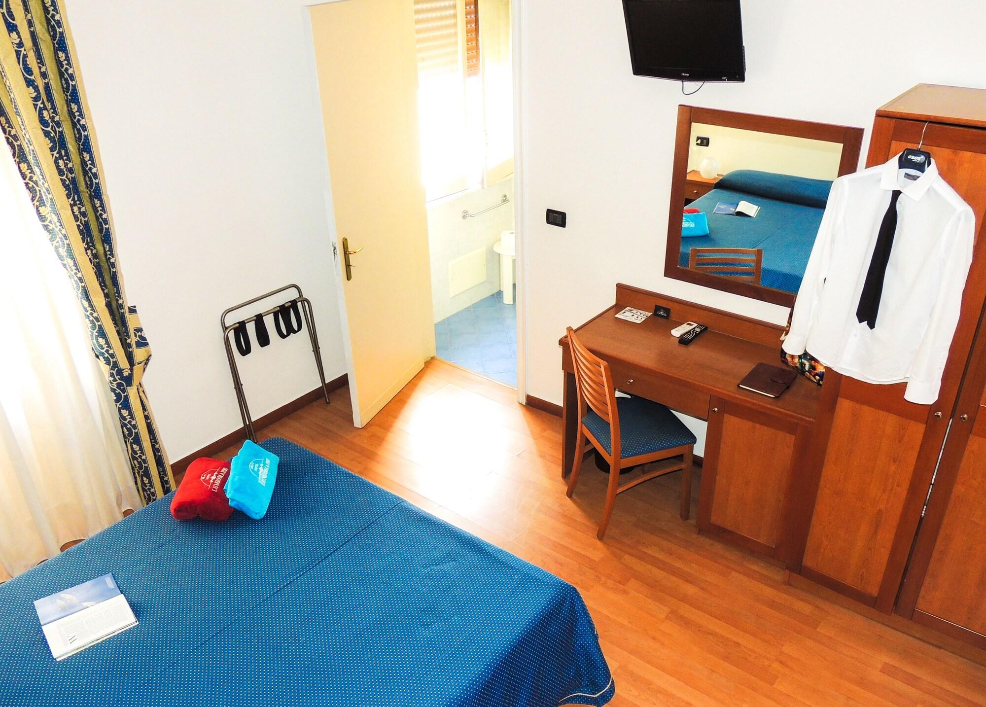 Hotel Lungomare Reggio de Calabre Extérieur photo
